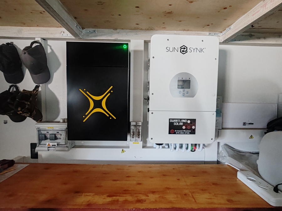 3 Bedroom Property for Sale in Hoogland Western Cape